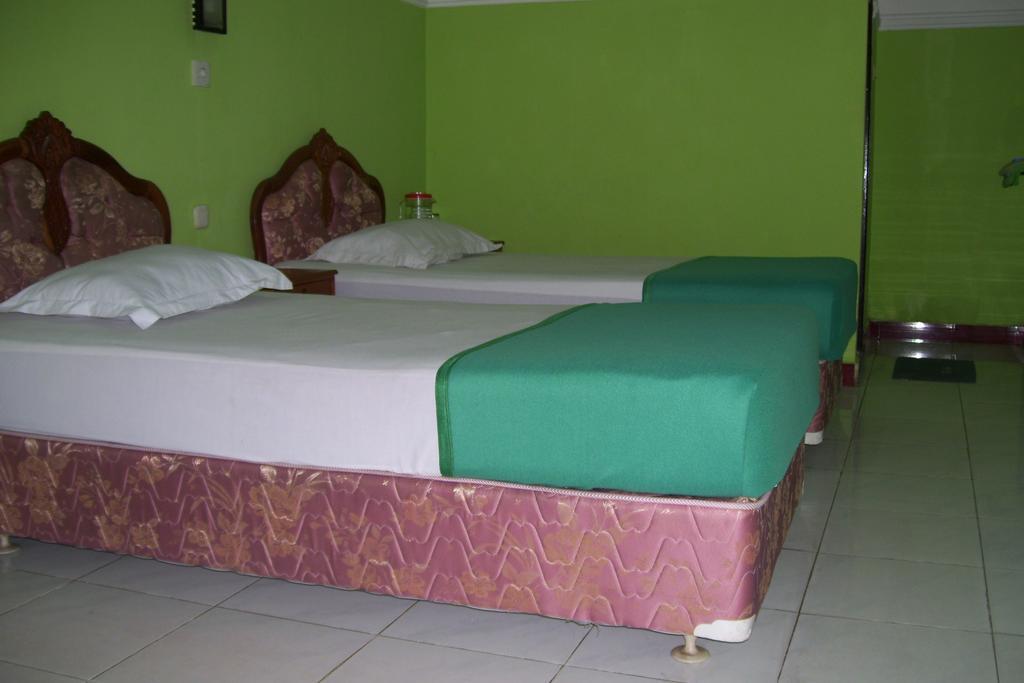 Hotel Bahagia Pangkalanbuun Εξωτερικό φωτογραφία